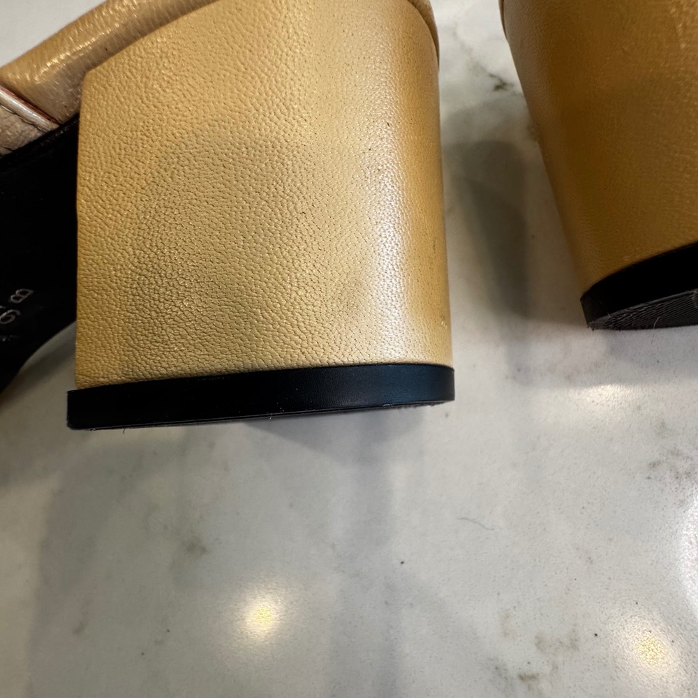 FS/NY French Sole Wom 9.5 B Beige Black Cap Toe Leather Slingback Low Block Heel - Picture 9 of 15